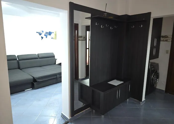 Aaron Appartamento *